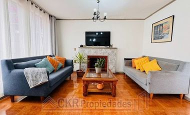 Casa en venta de 4 dorm. en Macul