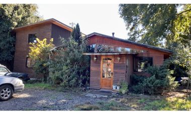 Propiedad Comercial  Galpón bodega y Casa