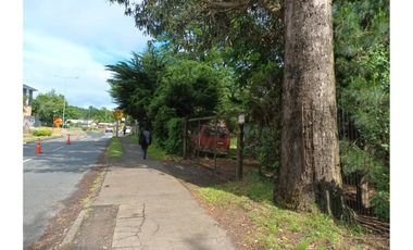 Propiedad Comercial  Galpón bodega y Casa