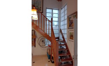 Hermosa Casa en Venta en Condominio   en Girardot