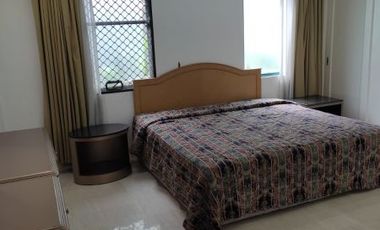 For Rent 3BR Luxury Apartment at Golfhill Terrace Apartment