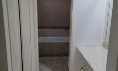 For Rent 3BR Luxury Apartment at Golfhill Terrace Apartment