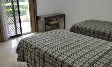 For Rent 3BR Luxury Apartment at Golfhill Terrace Apartment