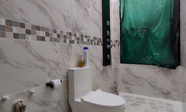 casa en venta en los trapiches. Cod V28816