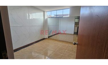Departamento En Venta – 4To Piso Con Vista Exterior Urb. Razuri