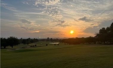 VENTA DEPARTAMENTO 2 DORMITORIOS EN VALLE DEL GOLF