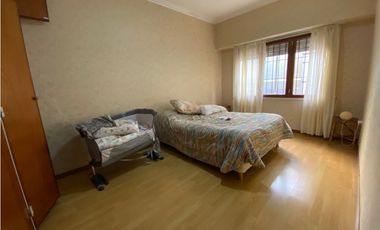 Chalet 3 ambientes. Garage. Zona Chauvín.