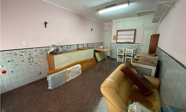 Chalet 3 ambientes. Garage. Zona Chauvín.