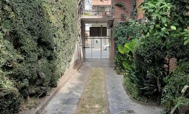 Casa para 2 Familias en venta en Avellaneda Este
