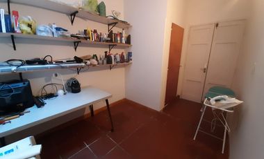 Casa para 2 Familias en venta en Avellaneda Este
