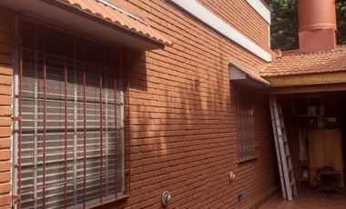 Casa para 2 Familias en venta en Avellaneda Este