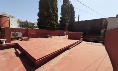 Casa para 2 Familias en venta en Avellaneda Este