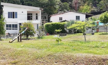 lote en venta en potrerito. Cod V8437
