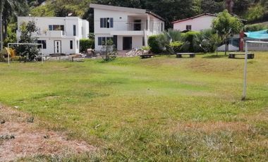 lote en venta en potrerito. Cod V8437
