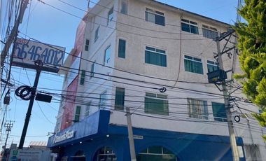 Venta o Renta Edificio de 4 Pisos Frente a Plaza de Toros Pachuca