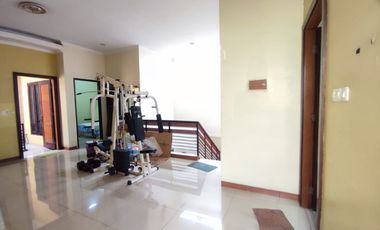 Rumah Tinggal 2 Lantai Akses Jalan Lebar Di Kelapa Gading R2052