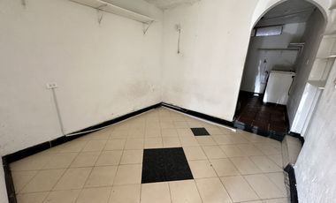 casa en venta en ciudad jardín. Cod V106046