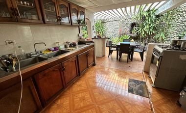 casa en venta en ciudad jardín. Cod V106046