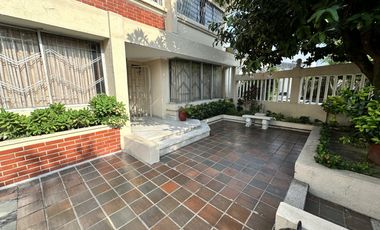 casa en venta en ciudad jardín. Cod V106046