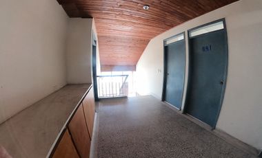 COD. 296-AHO - SE ARRIENDA CASA COMERCIAL - BARRIO: SAN CARLOS