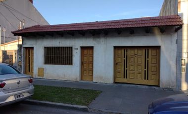 Casa  en Venta Ramos Mejia / La Matanza (A108 7221)