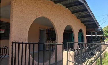 VENTA O ALQUILER CASA 4 HAB EN LA ELISA CHIARI -DAVID