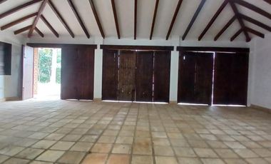 casa campestre en arriendo en yumbo. Cod A110625