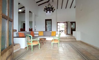 casa campestre en arriendo en yumbo. Cod A110625