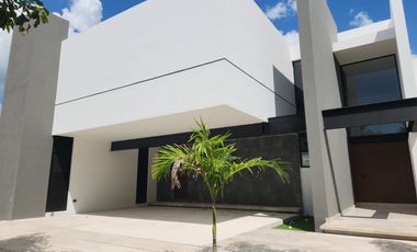 Casa lista para entrega en el Yucatán Country Club