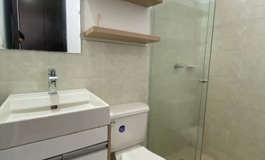 casa en arriendo/venta en anillo vial. Cod V1641