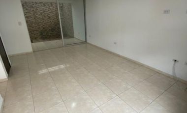 casa en arriendo/venta en anillo vial. Cod V1641