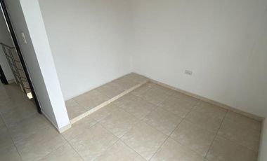 casa en arriendo/venta en anillo vial. Cod V1641