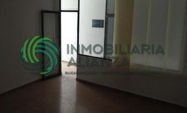 oficina en arriendo en centro. Cod A3348