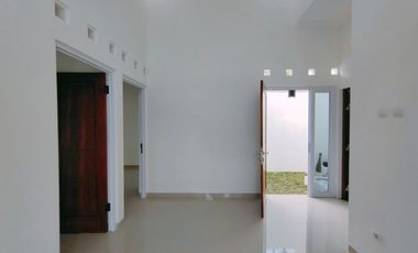 Rumah Baru di Gamping dekat SPBU Amabarketawang dan UMY