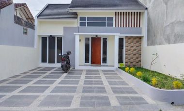 Rumah Baru di Gamping dekat SPBU Amabarketawang dan UMY
