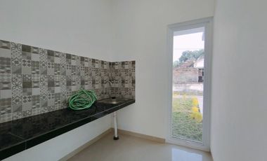 Rumah Baru di Gamping dekat SPBU Amabarketawang dan UMY