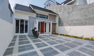 Rumah Baru di Gamping dekat SPBU Amabarketawang dan UMY