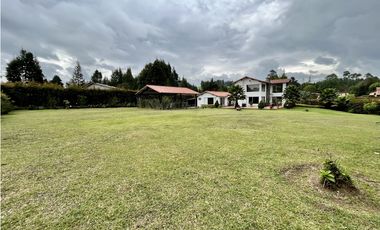 Venta de casa campestre en Guarne