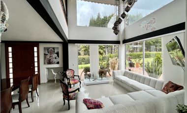Venta de casa campestre en Guarne