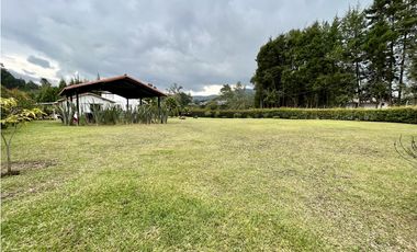 Venta de casa campestre en Guarne