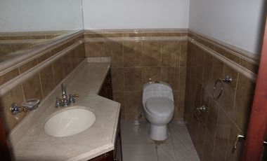 apartamento en venta en cristales. Cod V11351