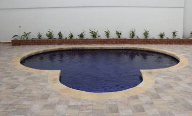 apartamento en venta en cristales. Cod V11351