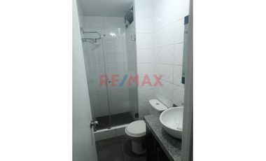 ¡Vive En San Miguel! Dpto. De 3 Dorms Con Balcón, Gas Natural Y Cochera
