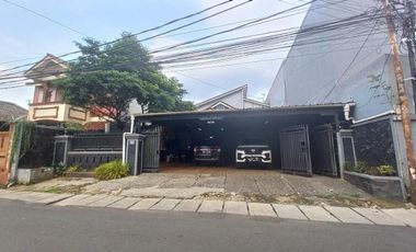 Turun Harga Rumah Besar Fasilitas Lengkap di Condet Batu Ampar Jakarta Timur Dijual Cepat
