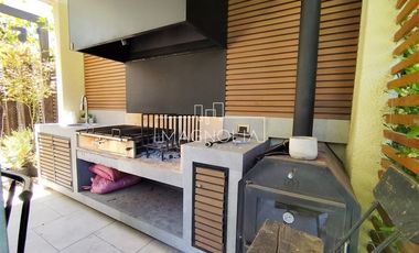 Casa en venta de 4 dorm. en Colina