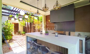 Casa en venta de 4 dorm. en Colina