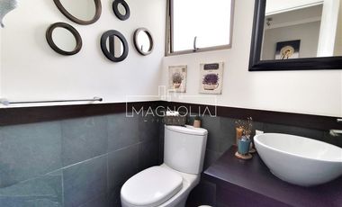 Casa en venta de 4 dorm. en Colina