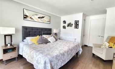 Casa en venta de 4 dorm. en Colina