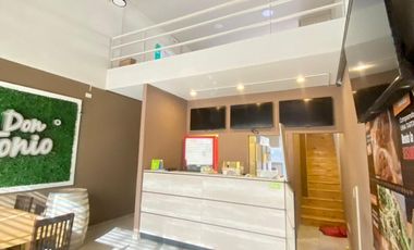 Excelente local comercial en Muñiz