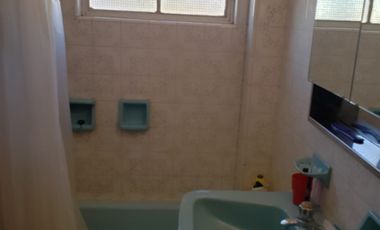 Casa PH en venta en Lanus Oeste